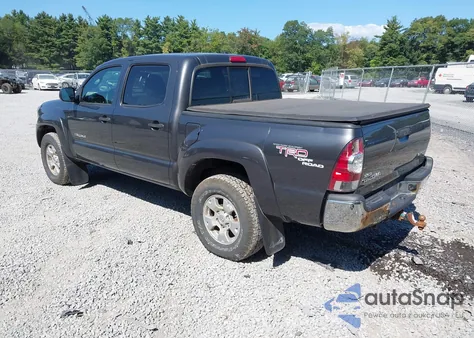 2010 Toyota Tacoma Base V6 z USA, uszkodzony, nr VIN 3TMLU4EN3AM043940